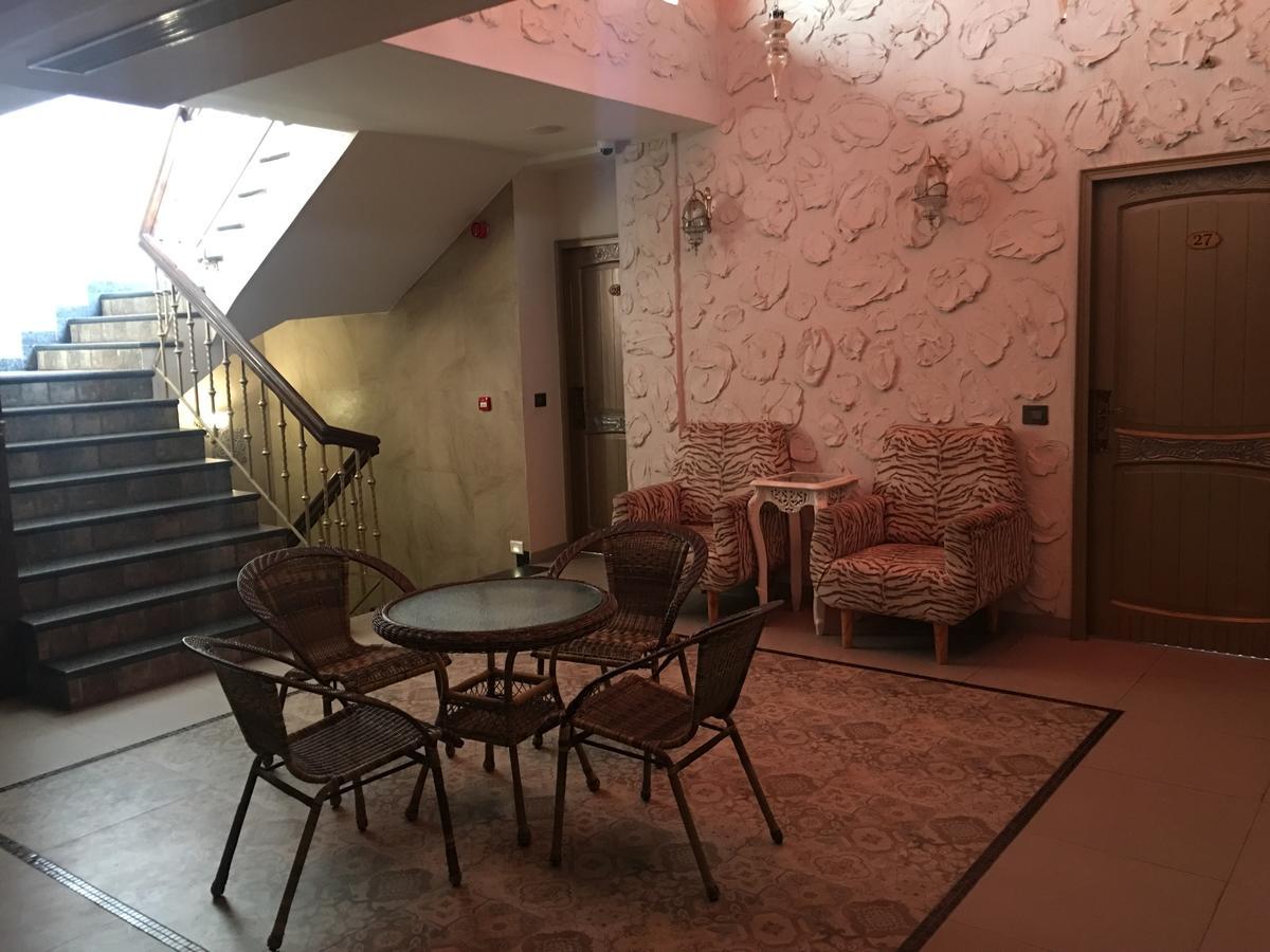 Hotel Posh Chandīgarh Extérieur photo