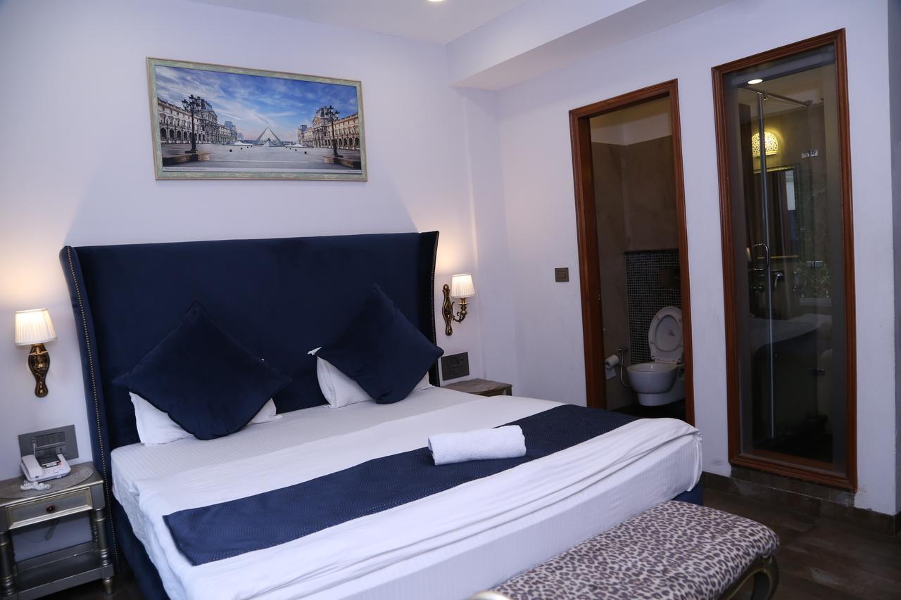 Hotel Posh Chandīgarh Extérieur photo
