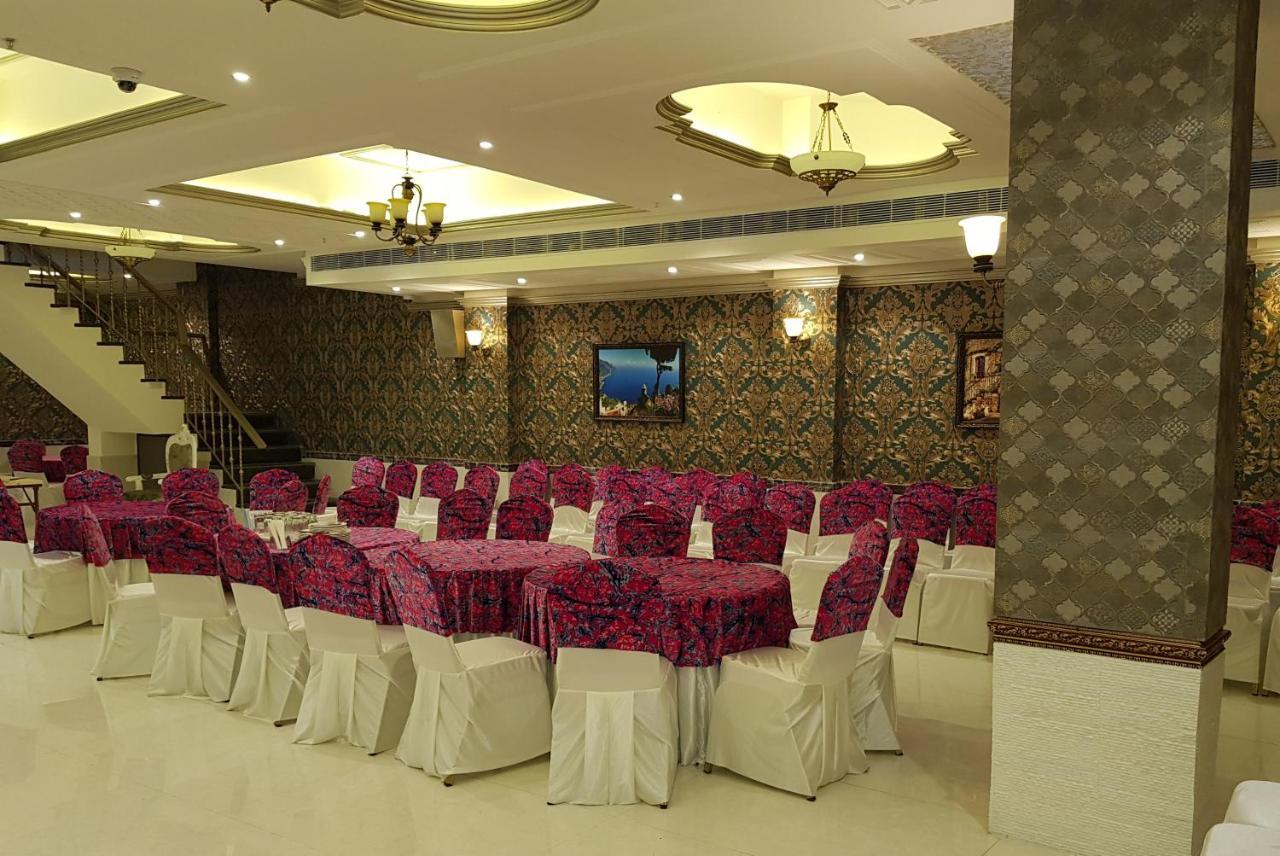 Hotel Posh Chandīgarh Extérieur photo